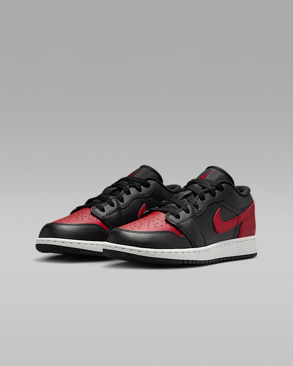 Air Jordan 1 Low Older Kids Shoes